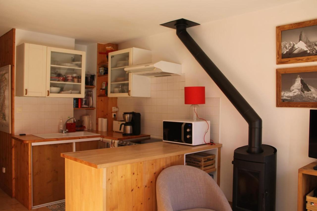 Comfortable Apartment With Terrace In Chamonix ภายนอก รูปภาพ